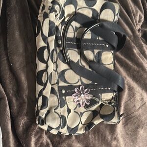 Stylish Black and Tan Handbag